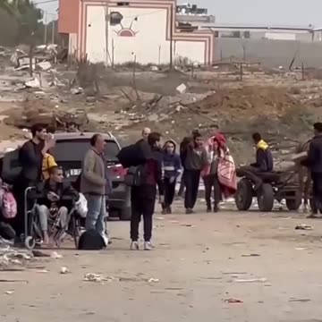 Families returning to Gaza City for the ceasefire