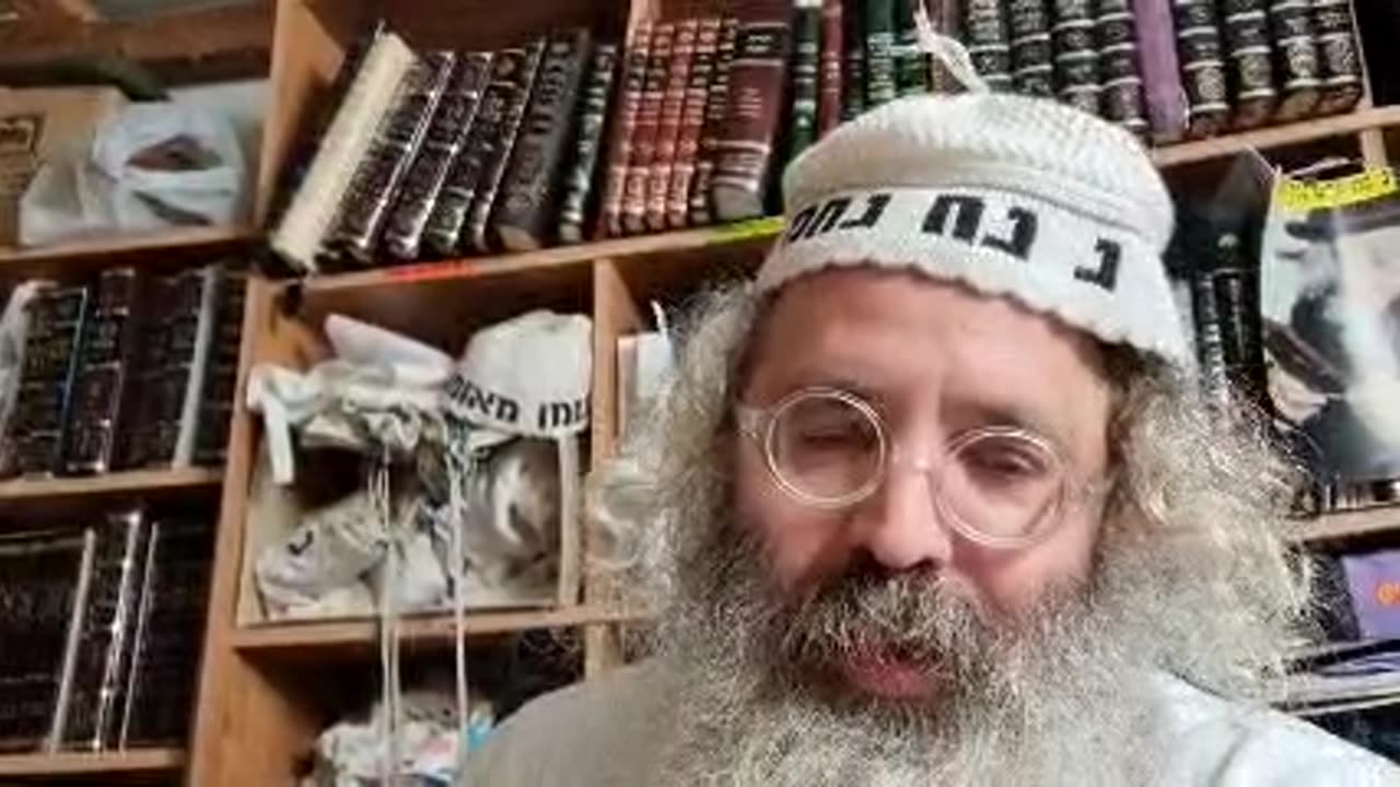 כל ספק נגעים בתחילה טהור עד שלא נזקק לטומאה משנזקק לטומאה ספקו טמא - שיר נ נח משנה מסכת נזיר דף סה