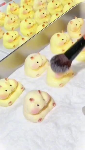 Pastries or toys? 😊🤔