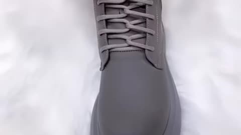 Tie the shoes laces