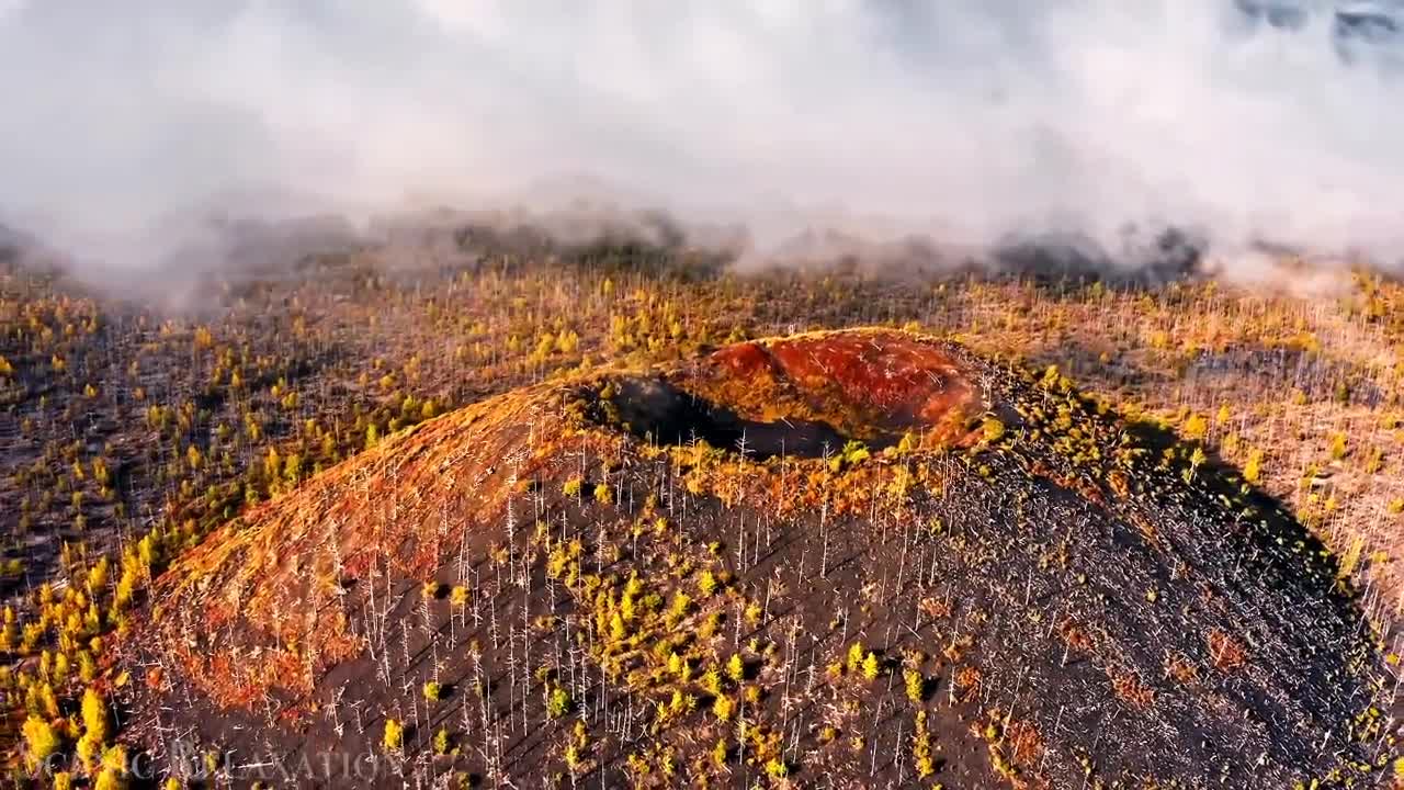 Autumn 4K - Scenic Relaxation Film With Calming Music