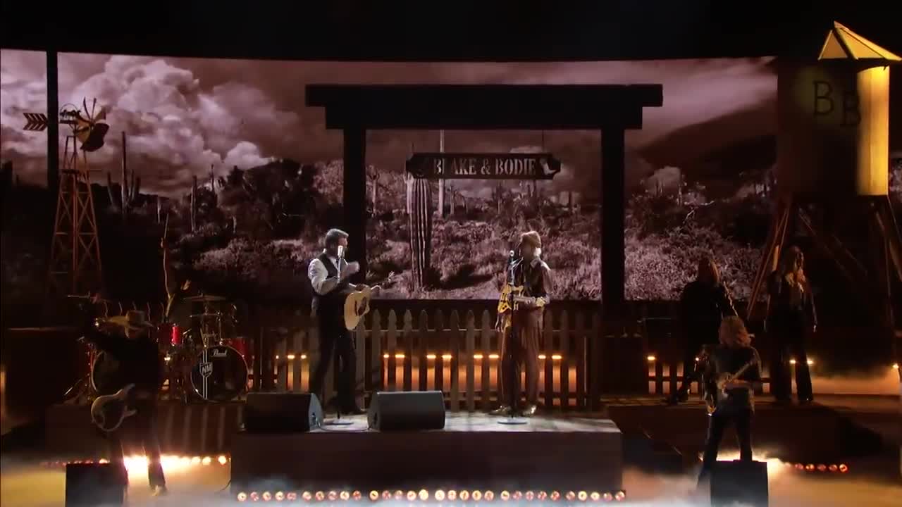 Bodie and Blake Shelton Perform 'God's Country' - NBC's The Voice Live Finale 2022