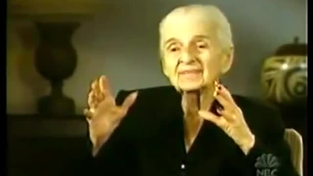 The Fruitcake: Lady Tells It Like It Is