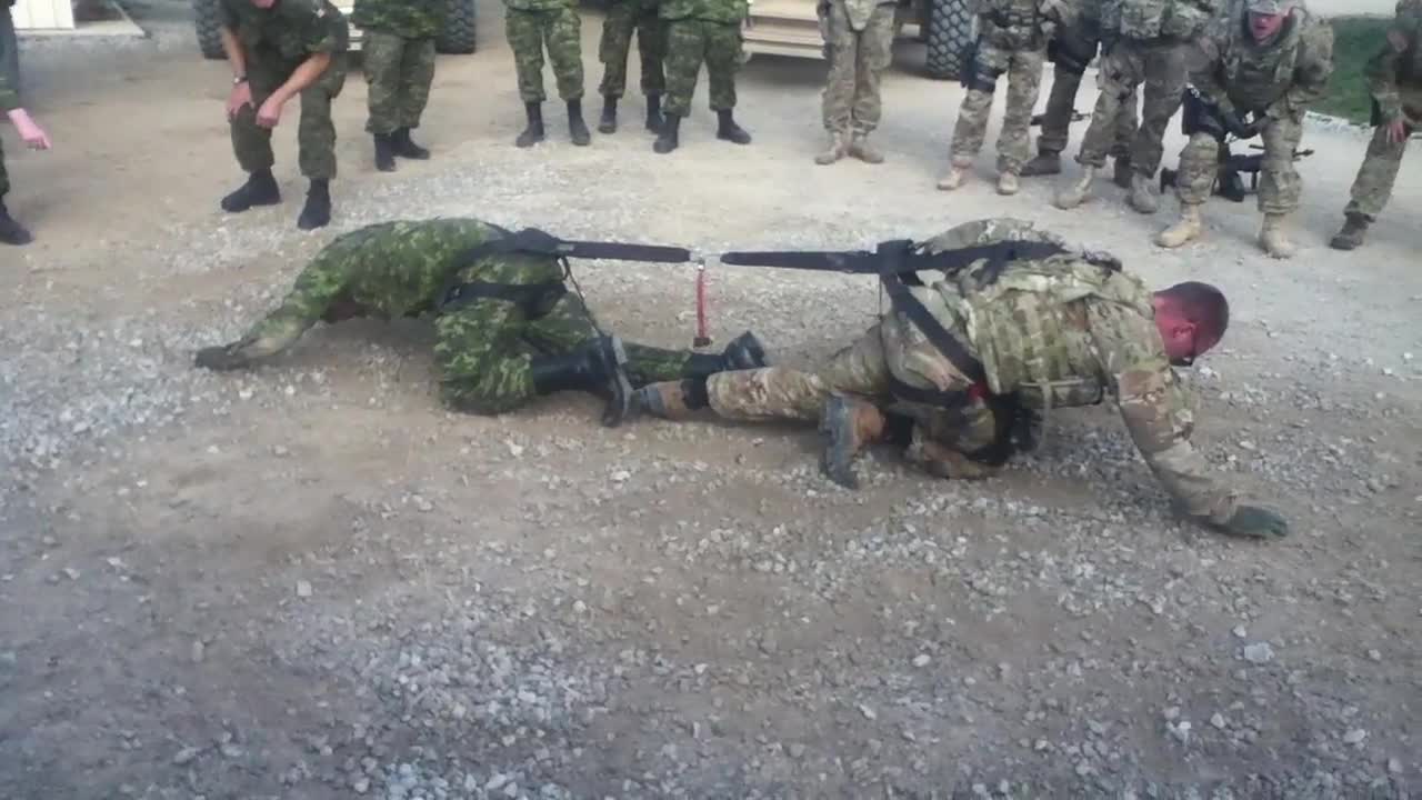 One on one soldier Tug of War, Canada vs USA