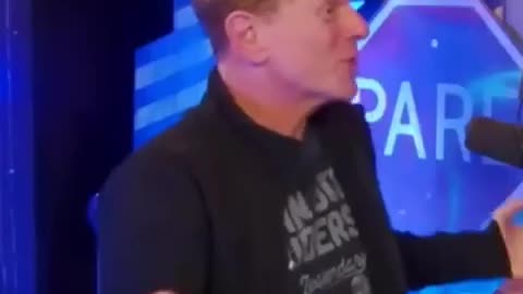 EU FICAVA D3SËSP3RAD4 PORQUE NÃO CONSEGUIA C0NTR0LAR ELE!