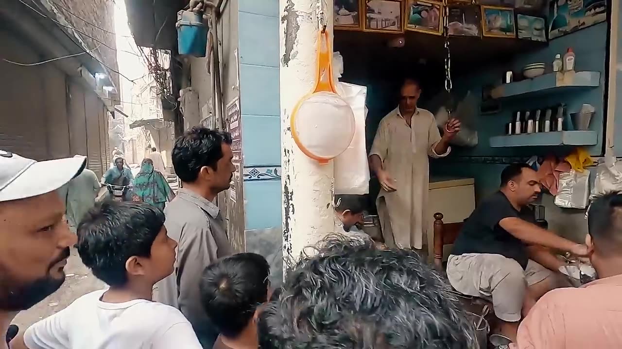 Subha Ka Nashta in Lahore