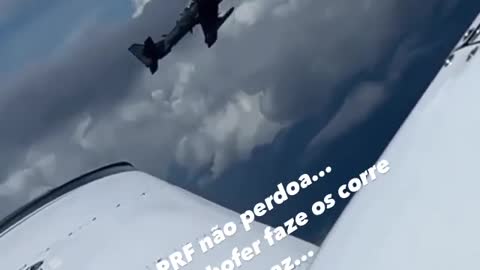 Interceptação aérea 🚨