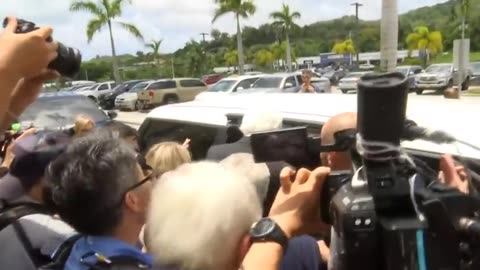 True freedom fighter, Julian Assange, applaused as he leaves court in Saipan