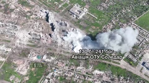 Ukrainian Artillery Destroys Russian "Safehouse" in Bakhmut