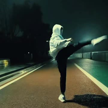 Taekwondo Kick Breakdown: Roundhouse, Axe, spin kick, 360, punches, and More!