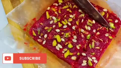 Carrot Halwa Recipe | Soft & Chewy Carrot Sweet | 10 min Recipe | Gajar Ka Halwa | Gajar Barfi/Burfi