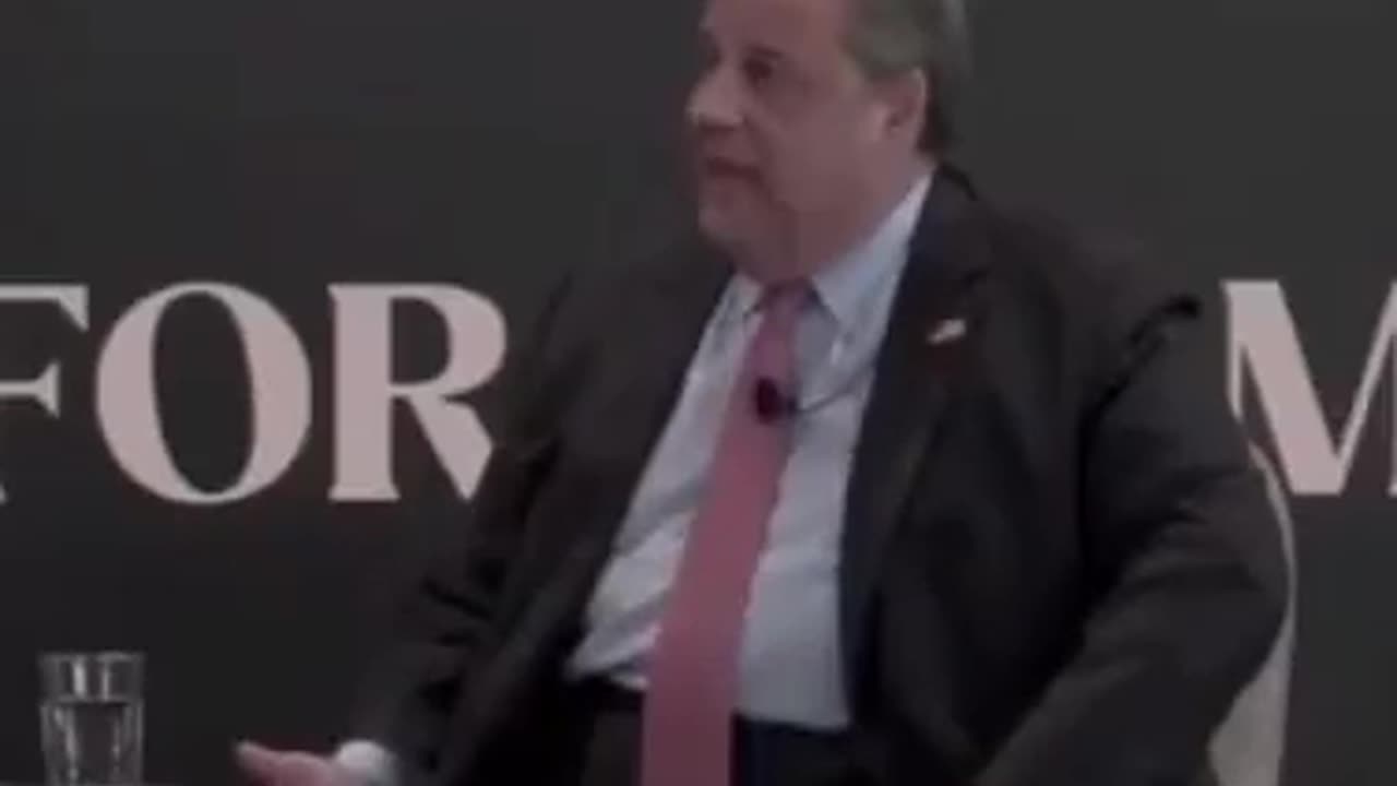 Chris Christie has just spoken out against Ron DeSantis