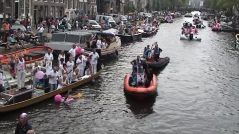 Amsterdam Nederlands Gay LGBTQIA+ Pride 2011 pt 1