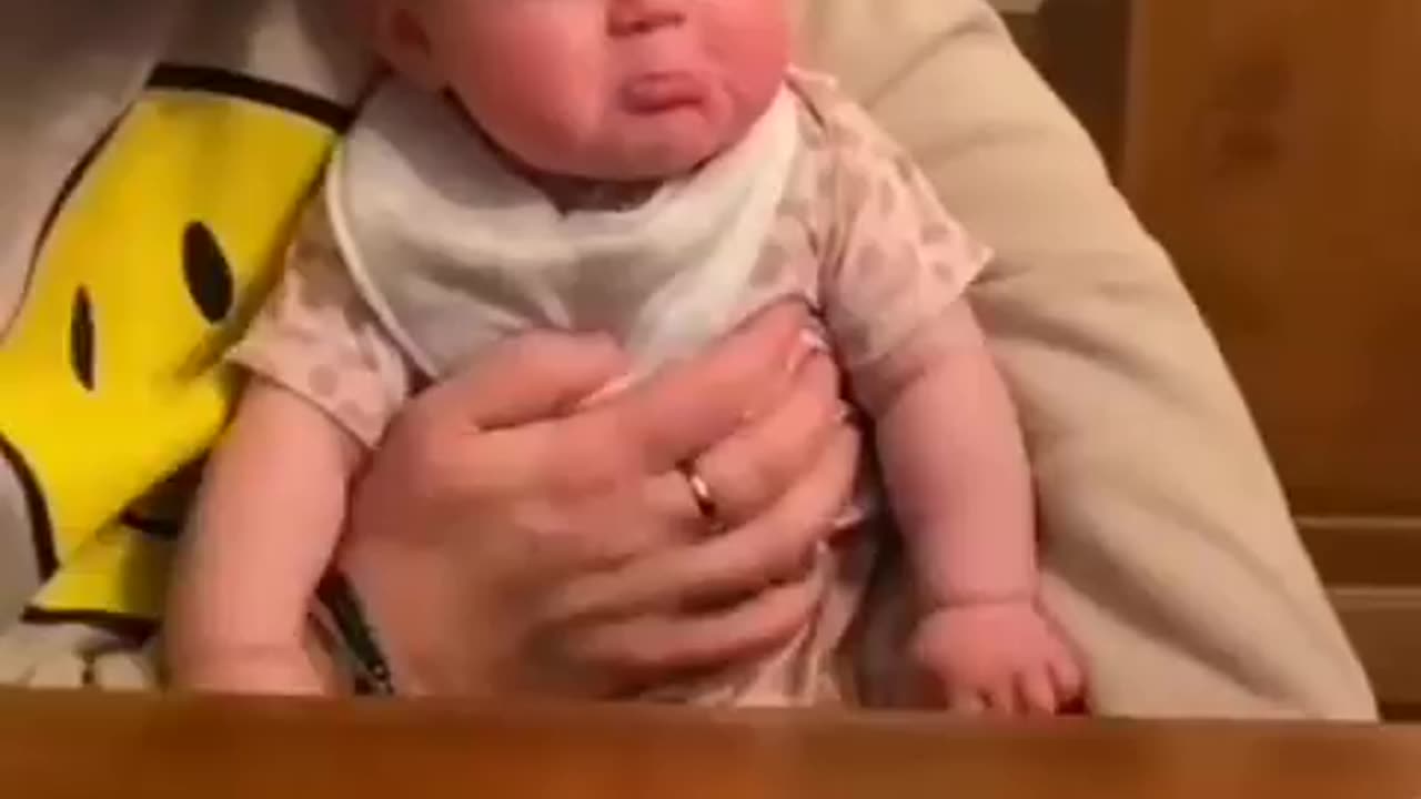 تنظیماتش قاطی کرده😂