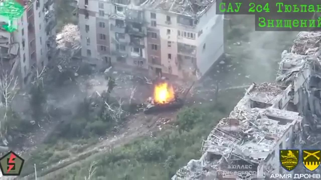 💥 Ukraine Russia War | FPV Drone Obliterates Russian 2S4 Tyulpan Mortar | RCF