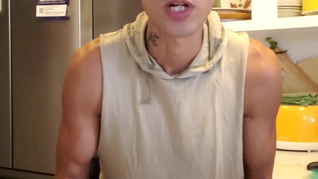 Reasons NOT to date in 2023 if you are a single, normie and no kids