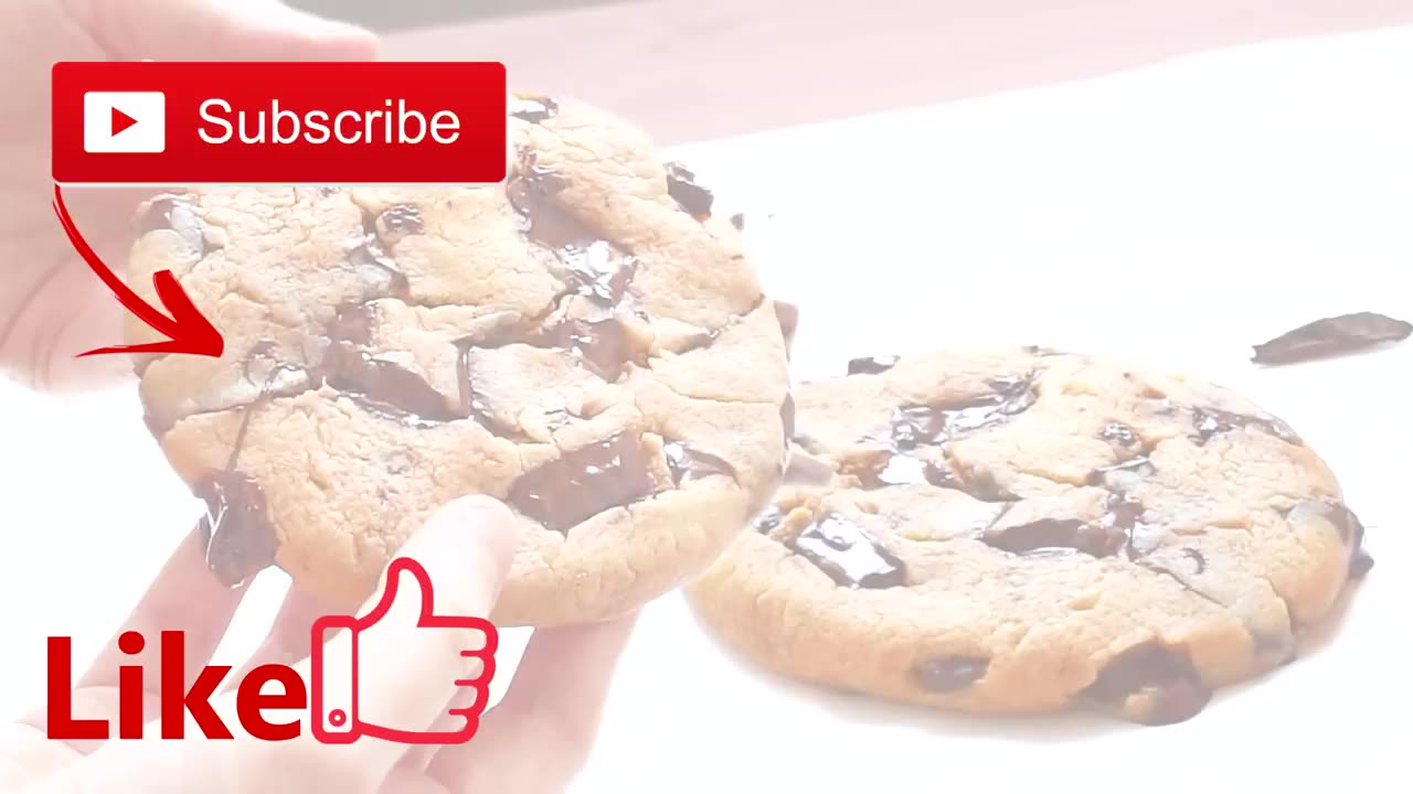 1 Minute Microwave CHOCOLATE CHIP COOKIE ! The EASIEST Chocolate Chip Cookies Recipe