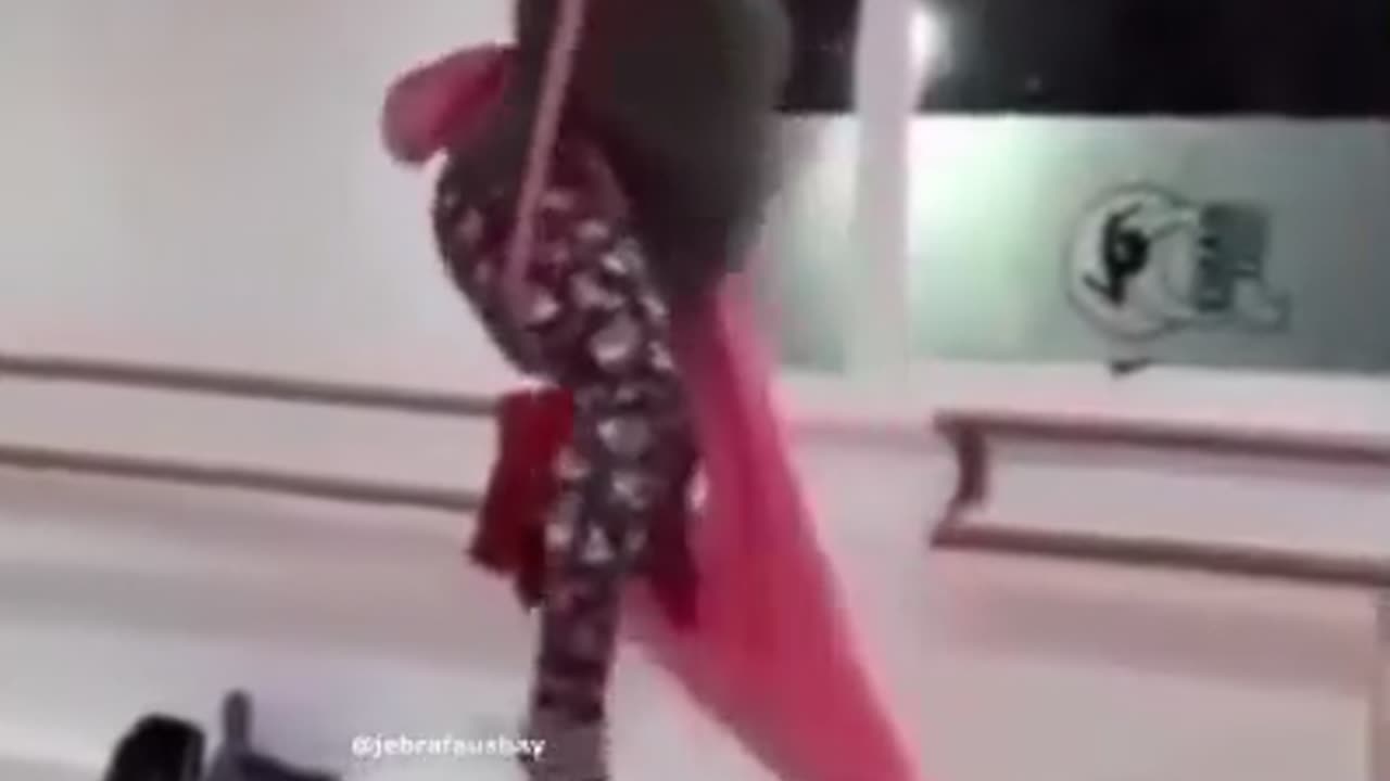 Big Girl Doing Non-Big Girl Stuff