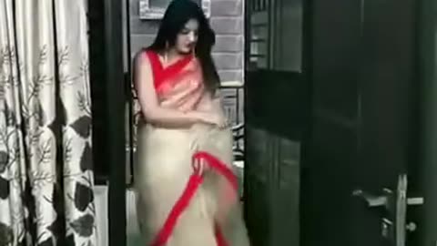 Girls Saree Looks