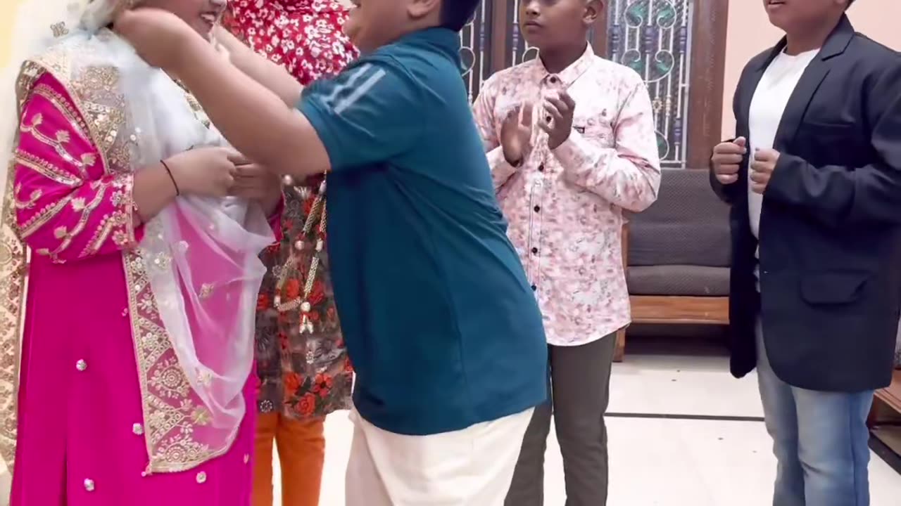 kids amazing Acting on song