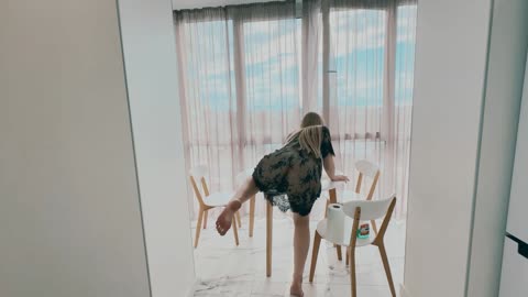 Transparent Cleaning