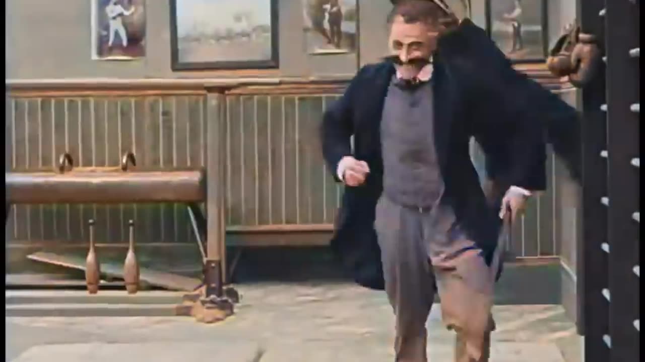 Charlie Chaplin Comedy Videos -