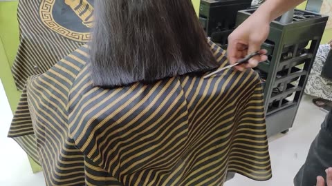 She Came Back for Clean Head Shave at Salon