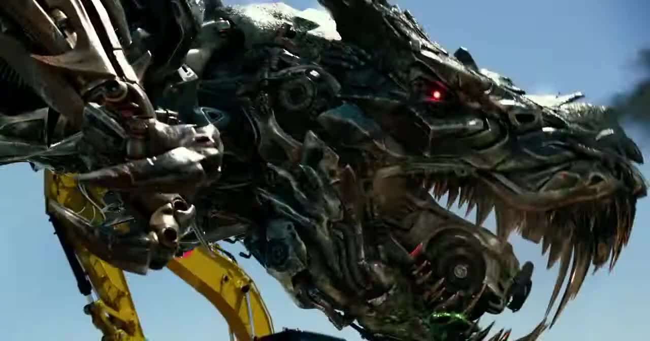 Bumblebee vs. Crosshairs junkyard _fight_ from Transformers_ The Last Knight. 😂