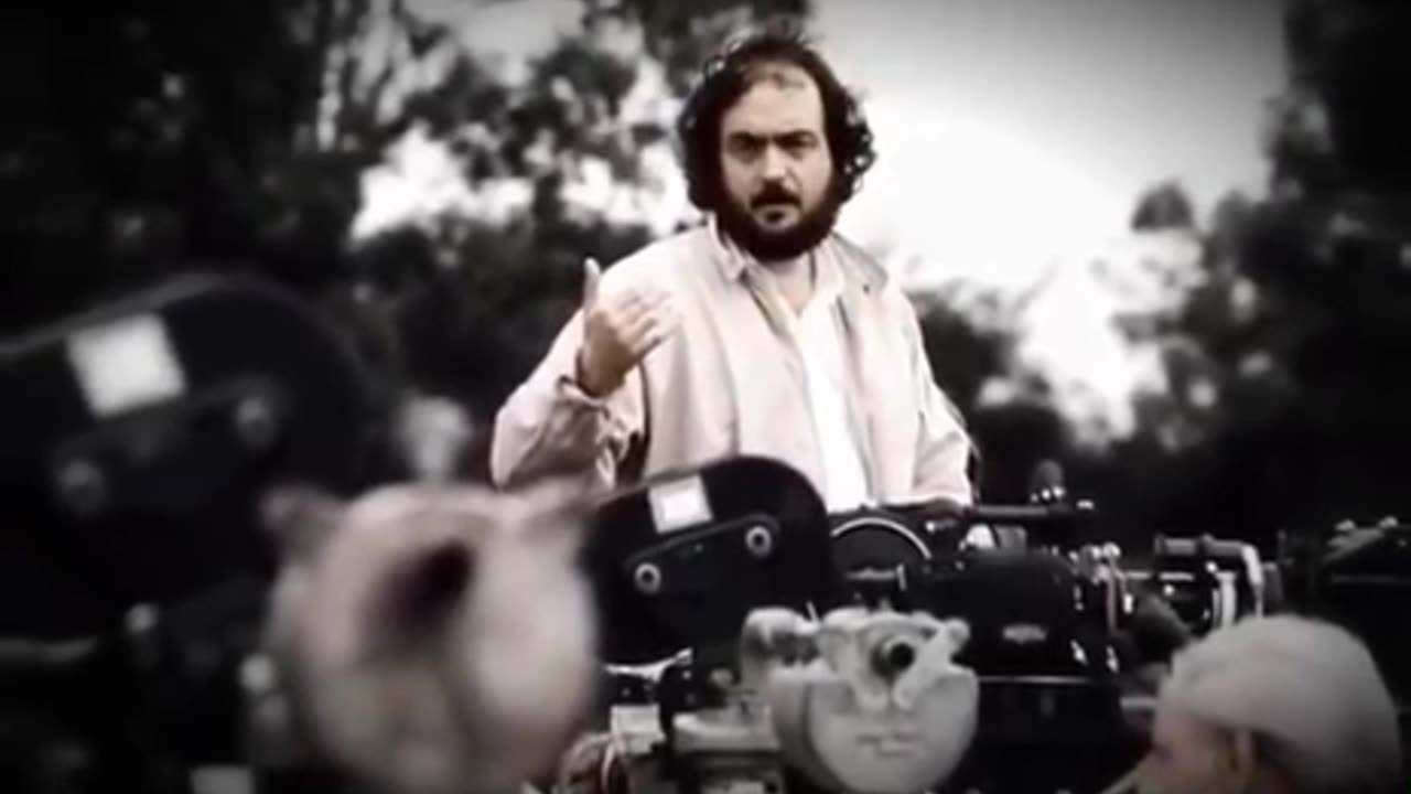 WHAT WAS EXACTLY CUT & MISSING IN THOSE 24 MINUTES OF "EYES WIDE SHOT" Part 1