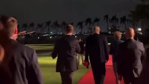 Trump Leaving after meeting with Kari Lake 11.18.22