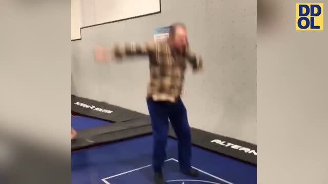 TRY NOT TO LAUGH WATCHING FUNNY FAILS VIDEOS 2022