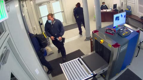 0971USCG00SouthTrailer_2021-01-06_06h00min01s067ms.mp4