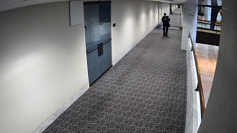 1472HSOB02SH211SouthHallway_2021-01-06_01h40min00s507ms.mp4