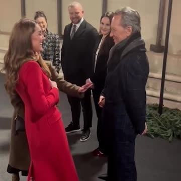 Princess Kate and family arrive for Westminster Abbey carol service