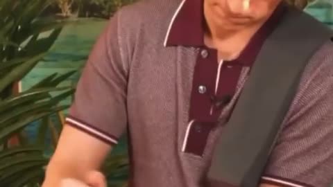 Tom Holland e suas habilidades de Barman