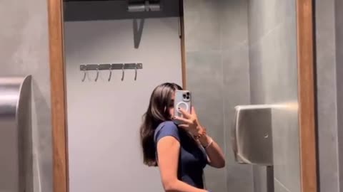 Gym Girl Dance Video Viral