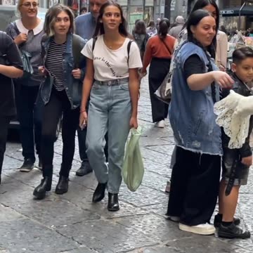 Bucharest 😂 Statue Prank