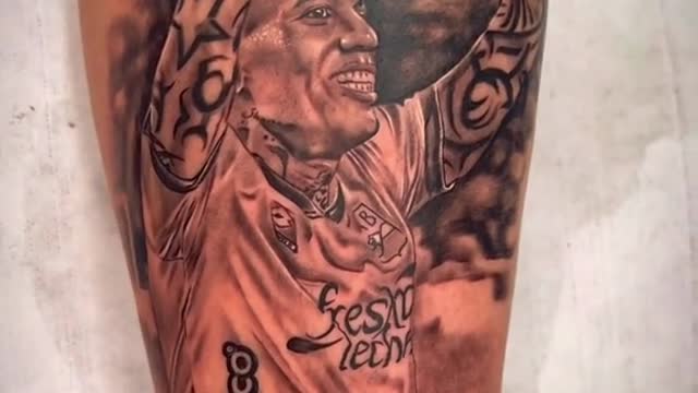 Hincha de Atlético Bucaramanga se tatuó a Dayro Moreno