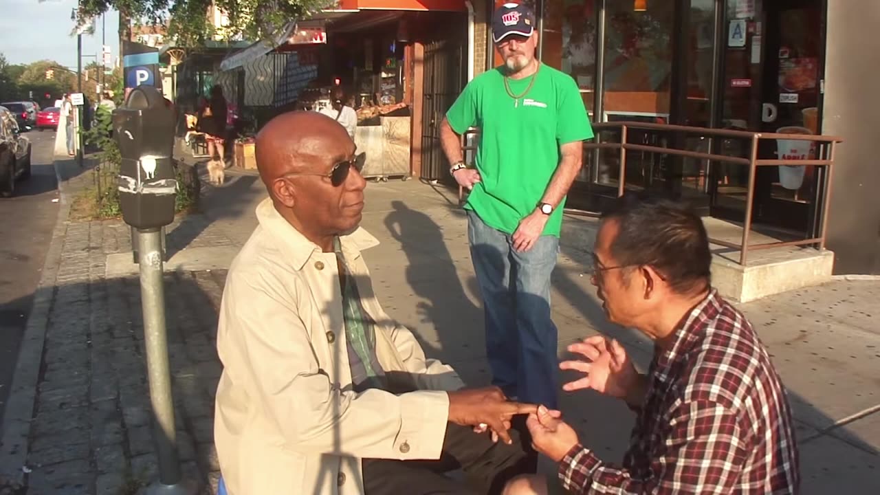 Luodong Massages Blind Black Bald Man