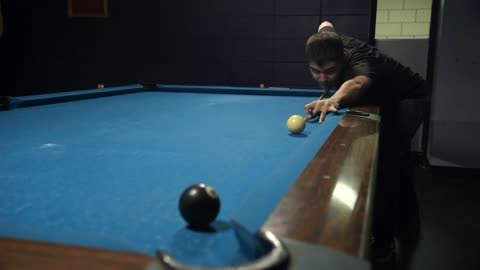 A Pool Lesson with BU Billiards