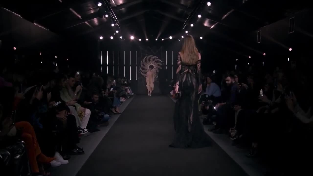 Altaroma Fashion Runway - Saman Loira Fall Winter 23/24