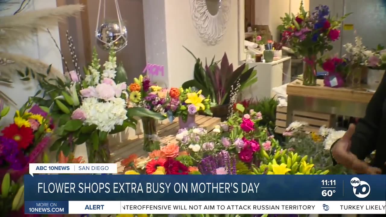 Point Loma flower shop selling grab & go bouquets for Mother's Day