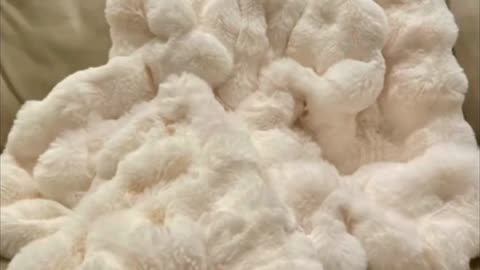 Cozy Bliss Faux Fur Throw Blanket for Couch