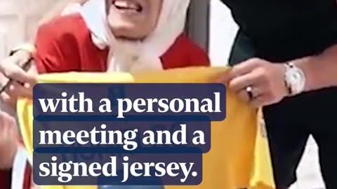 Iran Fans Crazy reaction to Cristiano Ronaldo arrival to Iran!