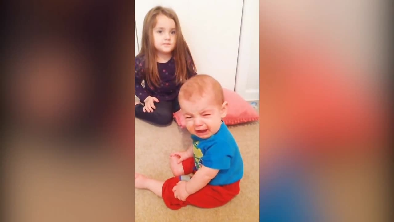 Adorable babies scared reaction