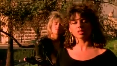 The Bangles - Manic Monday