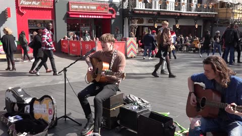 Murdo Mitchel Busker #Viral Singer. with London England 11yh April 2019.