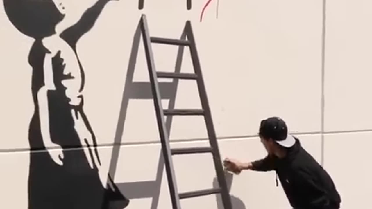 How Zach King Gets Away With Doing Graffiti