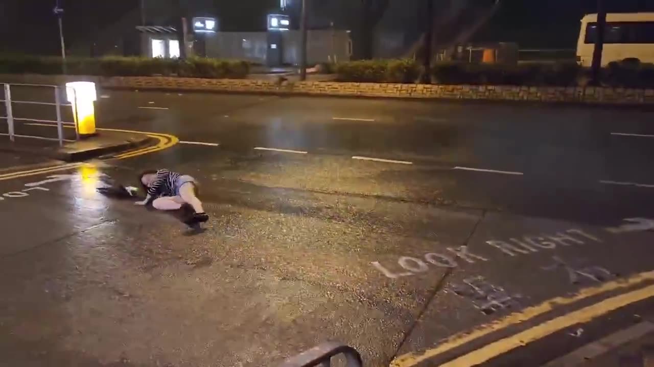 Typhoon winds in Hong Kong