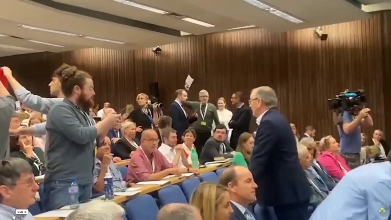 Michael Martin confronted on breaching Ireland's neutrality (UCC September 2023)